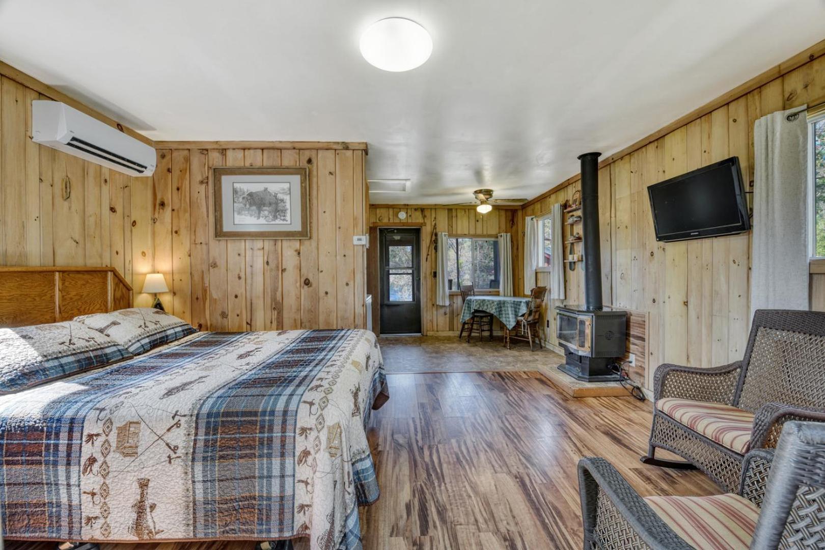 Edgewater Resort Iron Mountain Eksteriør billede